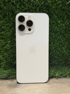 б/у Apple iPhone 16 Pro Max 1TB Гарний стан (Desert Titanium)